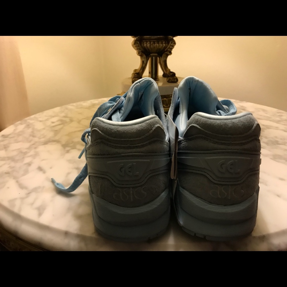 ASICS GELS - Picture 4 of 5